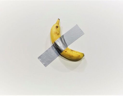 La banana di Cattelan è stata divorata: artista mangia artista banana-di-cattelan