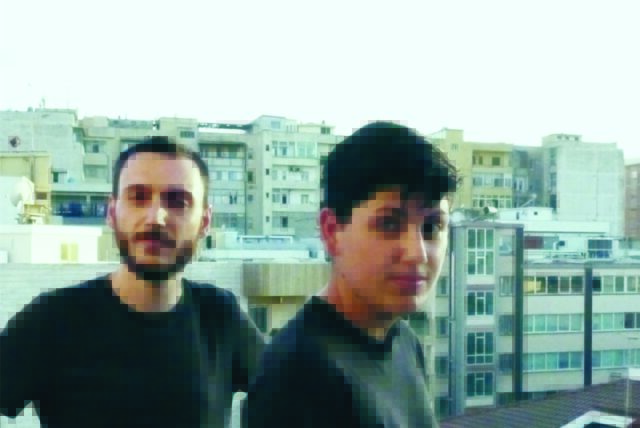 Makika e Stellan Veloce Deinas-musicisti-makika-stellan