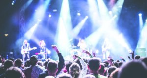 i-cantanti-italiani-più-famosi-in-Italia-e-nel-mondo