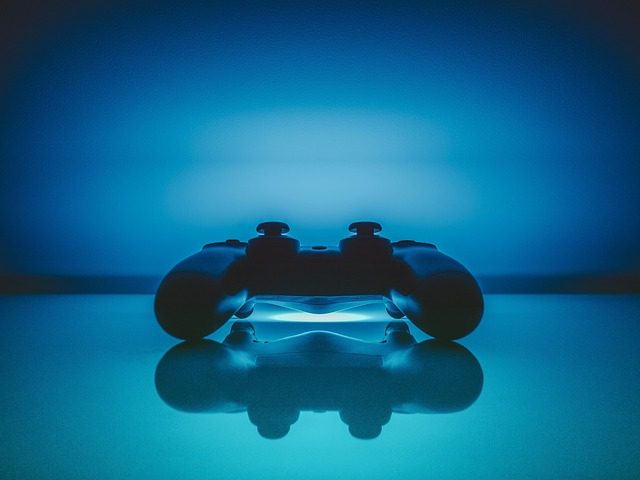 controller-2618897_640 crescita-del-mercato-giochi-pc-