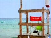 Addio ai bagnini minorenni: dal 2026 la sicurezza in mare diventa una cosa da grandi bagnini-introvabili-tra-incudine-e-martello-assistente-bagnanti-maggiorenne