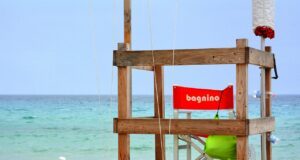 bagnini-introvabili-tra-incudine-e-martello-assistente-bagnanti-maggiorenne