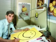 La faccina sorridente, oggi emoji: sai come è nata? la-faccina-sorridente-la-storia-di-ball