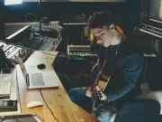Come agisce la legge contro la violazione del diritto d’autore nella musica violazione-del-diritto-d'autore-come-funziona-in-italia