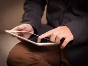 Finom: la soluzione finanziaria digitale completa per PMI e freelance finom-internet-banking-conto-business