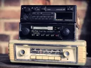 L’autoradio rischia l’estinzione: cosa sta accadendo? addio-autoradio