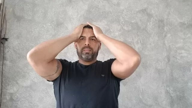 frustrated-4665305_1280 digital-detox-scopri-come-riprendere-in-mano-la-tua-vita