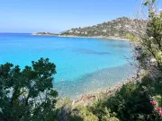 Turismo in Sardegna: cronaca di un’estate sotto tono turismo-in-sardegna-2025