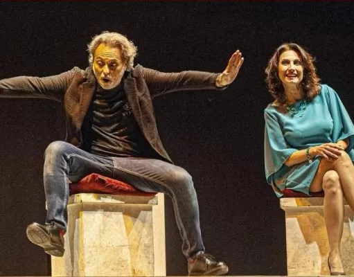 Figlio di famiglia: al Teatro delle Muse tra diritti civili, ironia e verità figlio-di-famiglia-diritti-civili-teatro-delle-muse