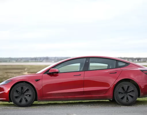 Auto elettrica: l’illusione verde per pulirci la coscienza auto-elettrica-la-critica