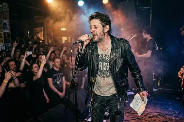 ai pretty-privilege-quanto-conta-la-bellezza-nel-rock